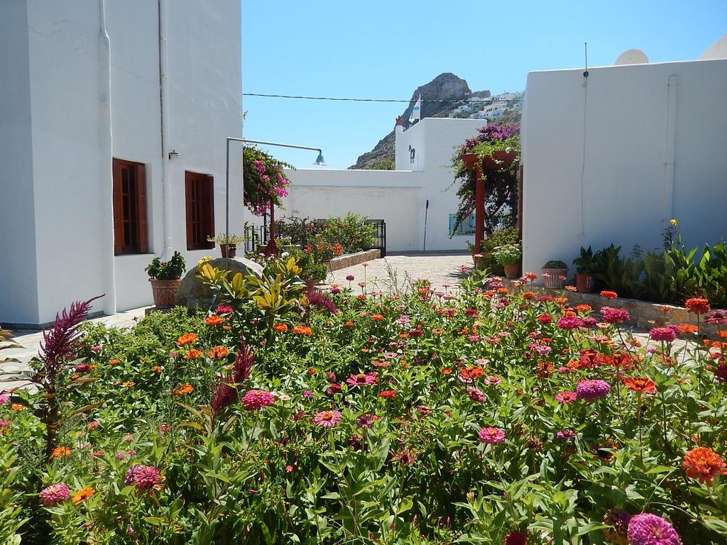 Deidamia Hotel Skyros Zewnętrze zdjęcie